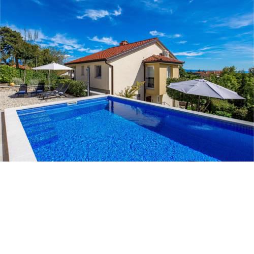 Four-Bedroom Holiday Home in Matulji