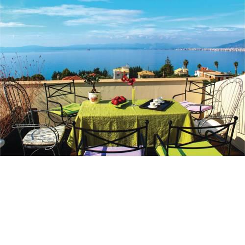 Four-Bedroom Holiday Home in Mikra Mantineia