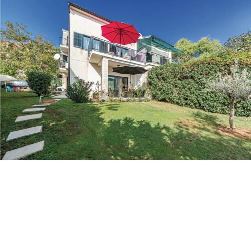 Four-Bedroom Holiday Home in Pula