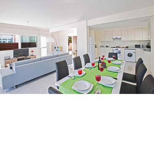 Four Bedrooms Villa 1268