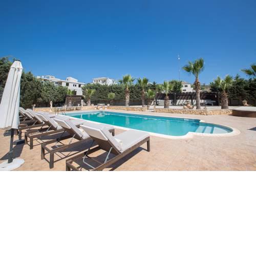 Four Bedrooms Villa 1309