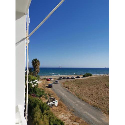 Frangeskos Beach Apartment's