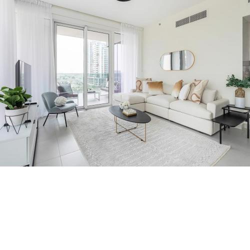 Frank Porter - 1 Residences 2 East Tower