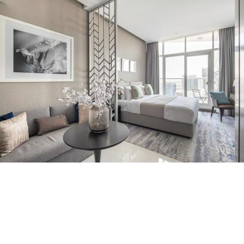 Frank Porter - DAMAC Prive