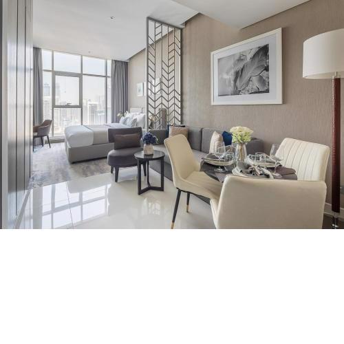 Frank Porter - DAMAC Prive