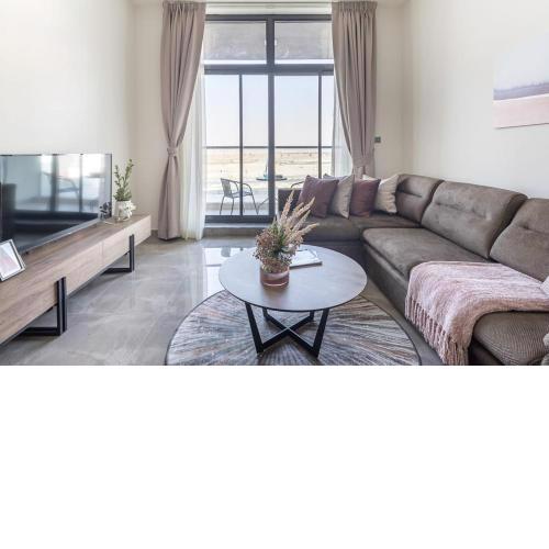 Frank Porter - Majestique Residence 2