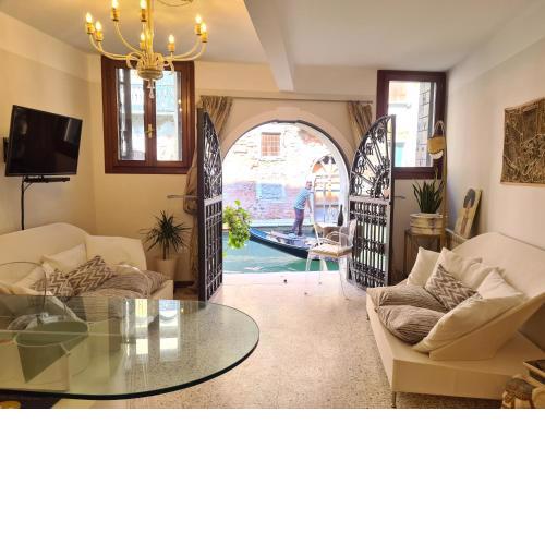 Frari Luxury Apartment