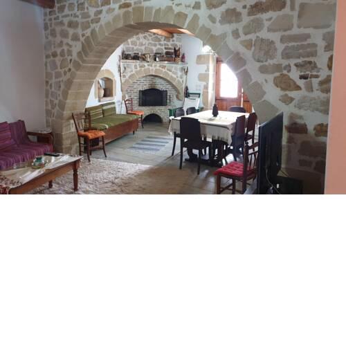 Fres Traditional House