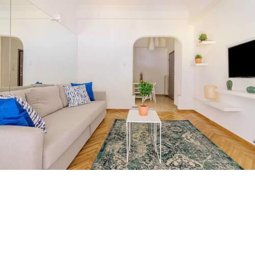 Fresh apartment for 4 ppl in Athens