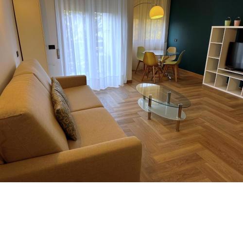 Front Lake Apartment Bardolino