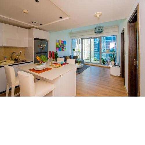 Full Apartment in Dubai Marina,80m from beach
