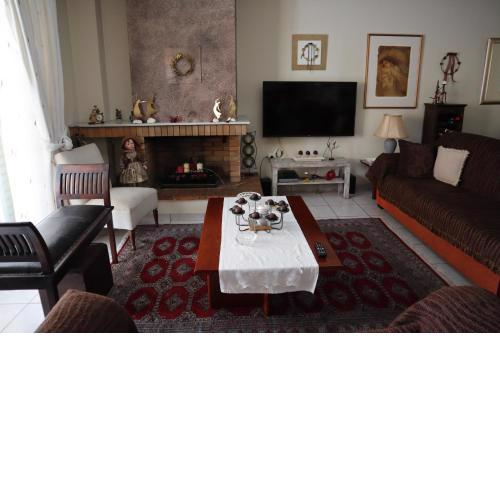 Fully equipped 3 bedroom apartment for 5 ppl