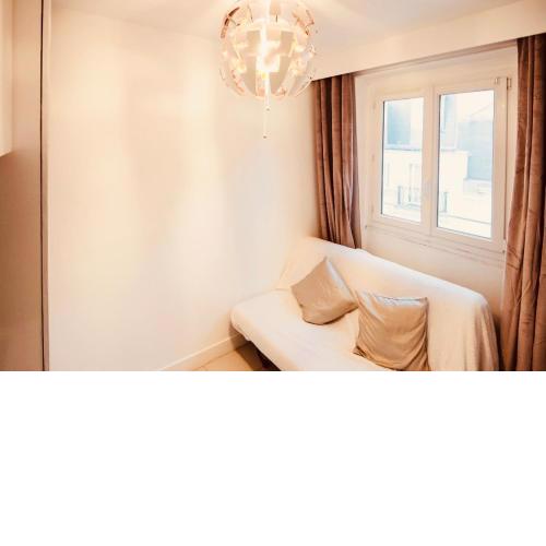 Fully equipped Studio in the heart of Paris - Area champs Elysées