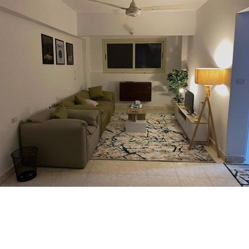 Fully furnished 2 bedroom apartment Zahraa Maadi