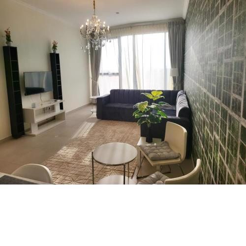 FULLY FURNISHED 2BR APARTMENT WITH MAIDS ROOM B411