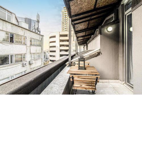 Fully Furnished Flat with Balcony in Sisli