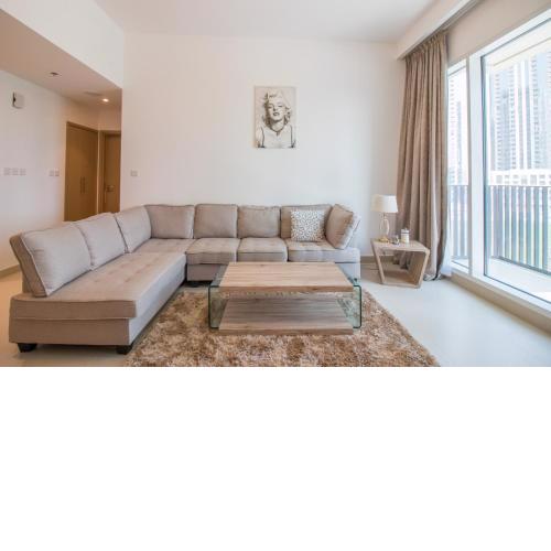 Fully Furnished with Stunning Location - 1BR CH106