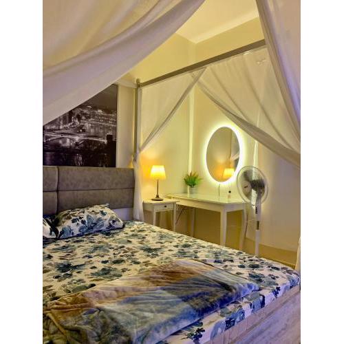 Fully Private Luxury Room in Building
