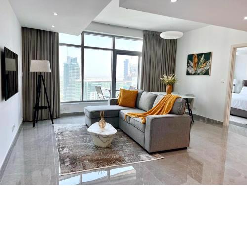 Fully Upgraded 1BR - Fairfield Tower - Marina View