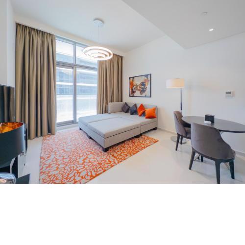 Furnished 1Bedroom - Golf Promenade