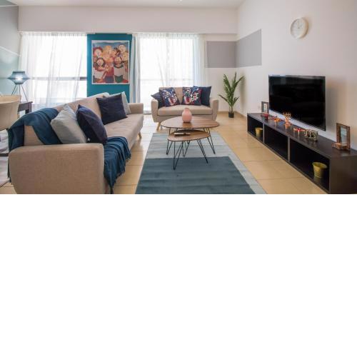 Furnished 2BR Sadaf - 2 mins to Beach - 3 mins to Tram!!