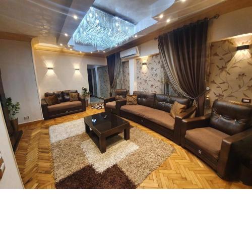 Furnished apartment with the finest location of the engineers
