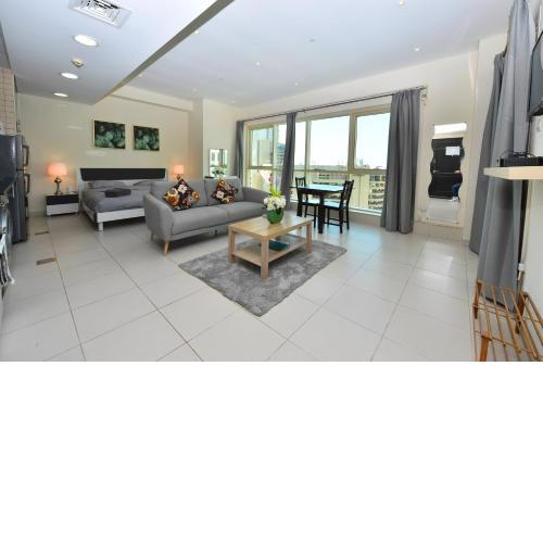 Furnished studio with balcony in Marina -JMI