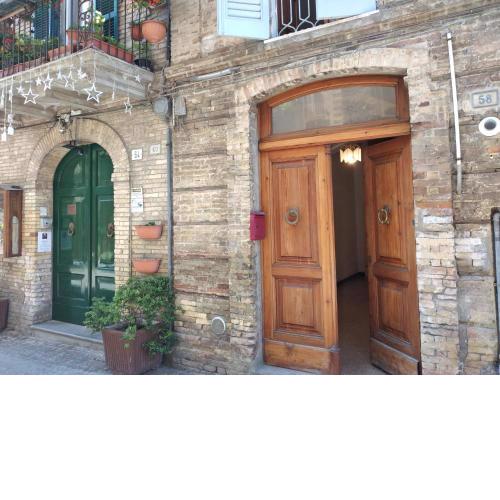 Fuschi home