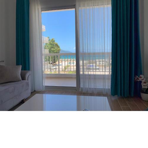Gael Sea View Apartament