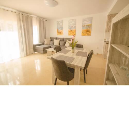 Galindo Beach Bungalow