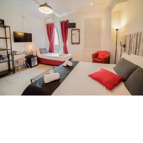 Galleria Frascati Rooms and Apartment