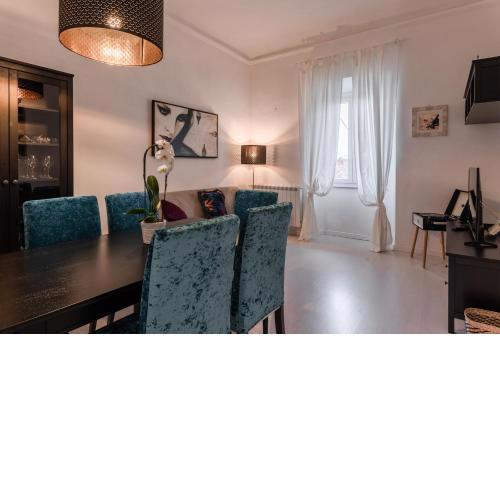 Gallery Art Apartment in San Frediano