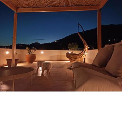 Gallery Suites - Phos