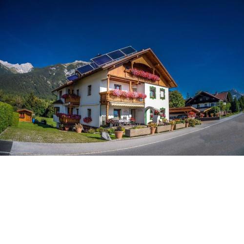 Ganze Wohnung in Leutasch mit Privatem Balkon - a80944