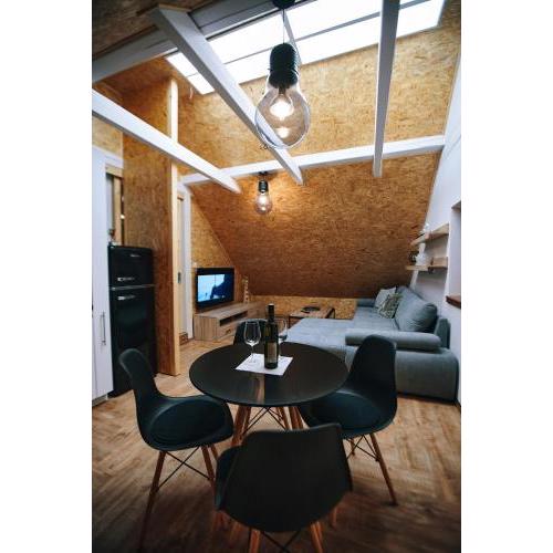 GARAGE Harrachov