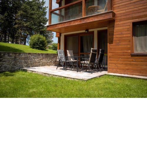 Garden Apartment in Pirin Golf & Country Club