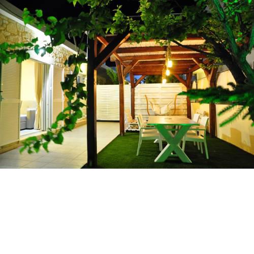 Garden Apartment