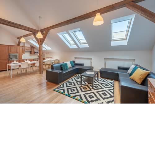 Garden City Central Apartments up to 147m2