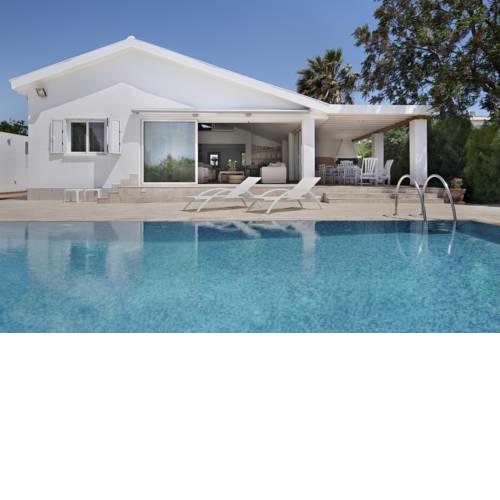 Garden Luxury Villa
