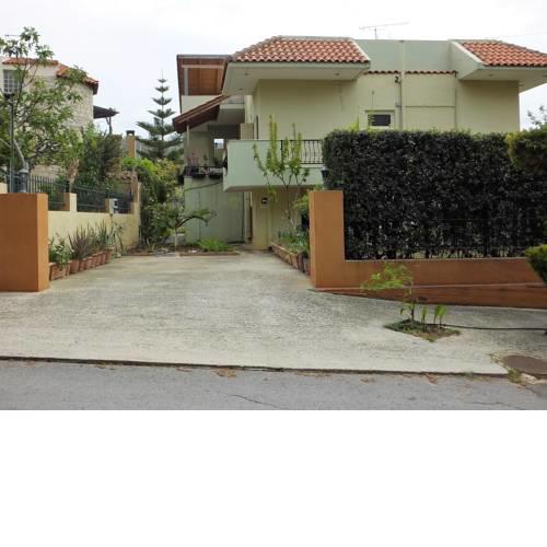 Garden Villa near Sea