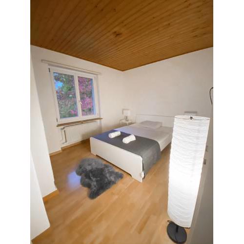 Gardenhouse Room 3 Zurich Airport (1BR)