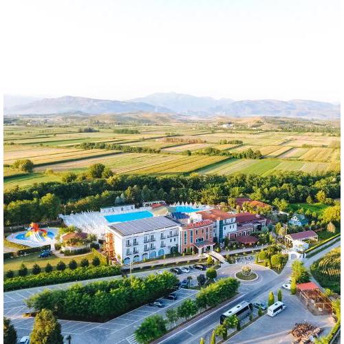 Gardenland Resort