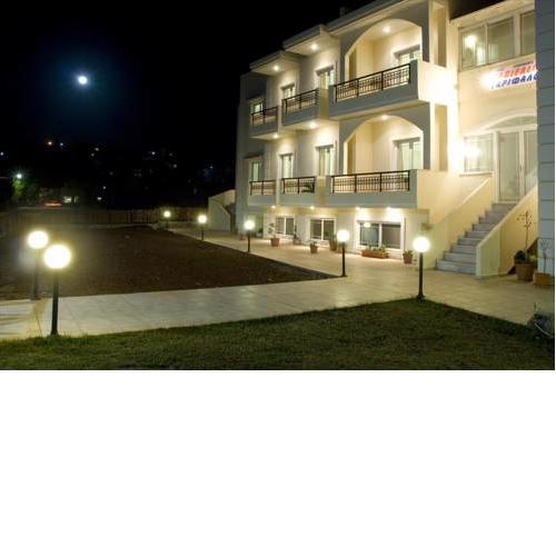 Garifalo Apartments