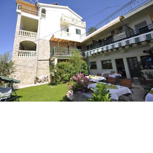 Garni Hotel Bokeška Noć
