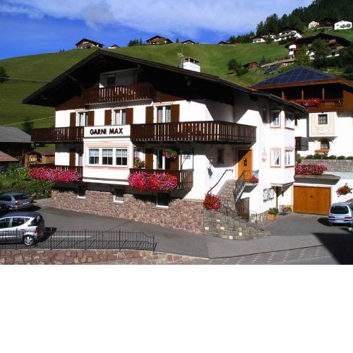 Garni Hotel Max