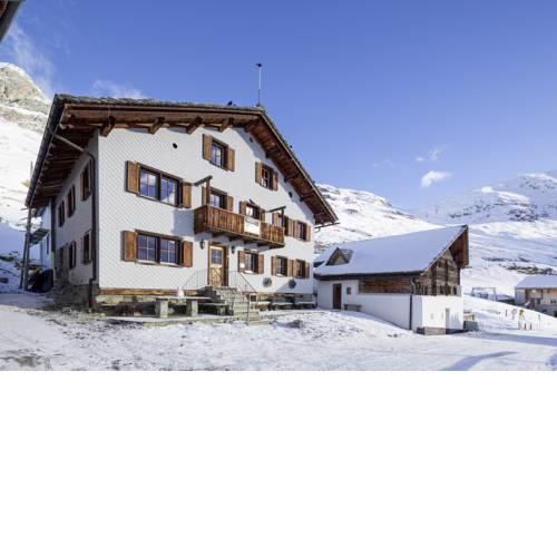 Gasthaus Alpenrose Juf