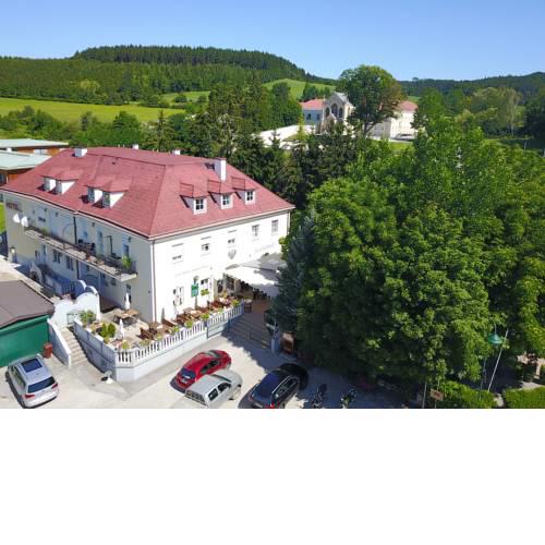 Gasthof zum alten Jagdschloss