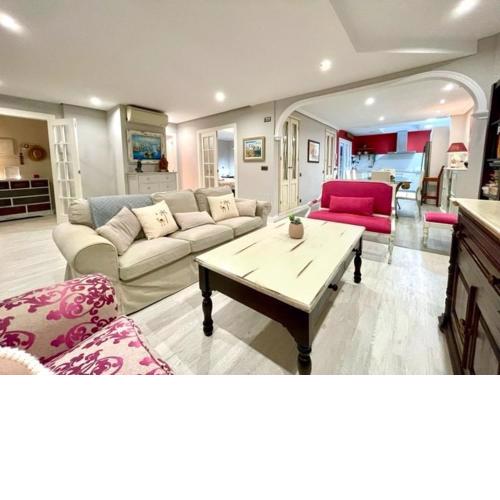 GATU ZULOAGA PLAYA 100m2m, 2 dormit, 2 baños y aire acc