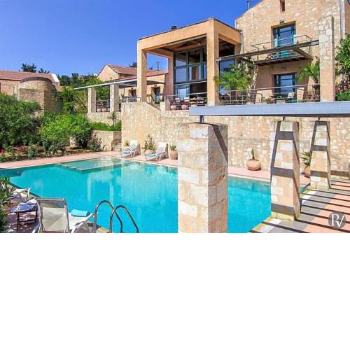Gavalochori Villa Sleeps 12 Pool Air Con WiFi