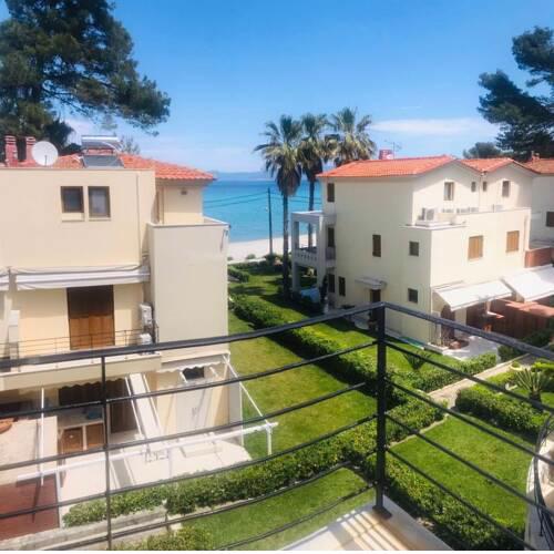 Gela Superb Villa